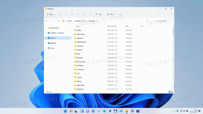 Área de trabalho do Windows 11 com banner do File Explorer