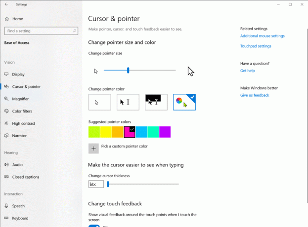 Kursori seadete kuvamine koos võimalusega muuta kursor värviliseks ja suuremaks. Ekraanipildil on kursor valitud suureks ja roosaks.