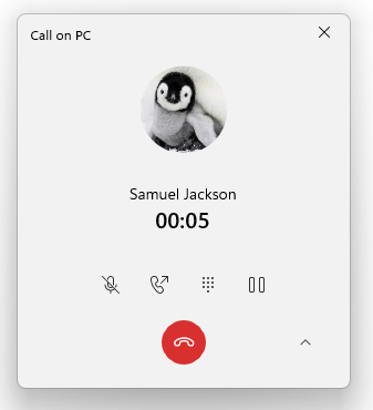 Interfaz de usuario de Nuevas llamadas de la aplicación Your Phone