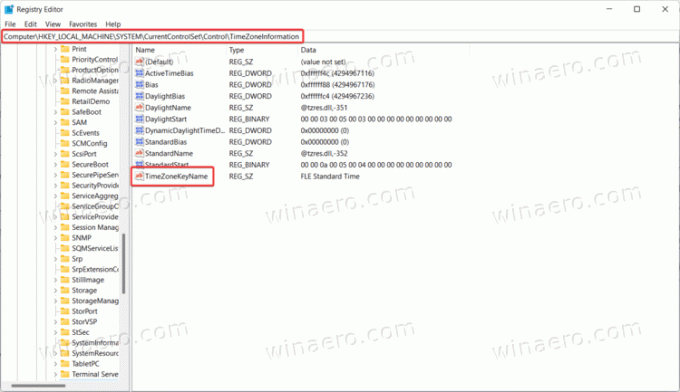 „Windows 11“ laiko juostos keitimas registre