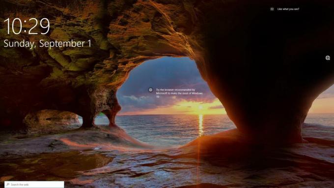 Windows 10 jaunā bloķēšanas ekrāna izkārtojuma versija 18970