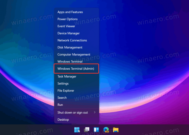 Откройте PowerShell от имени администратора в Windows 11 из терминала Windows.