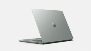 „Microsoft“ gali dirbti su „Surface Gaming“ nešiojamuoju kompiuteriu